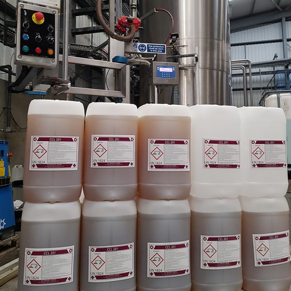 The FT-100 Filling Hazardous Chemicals in to Drums